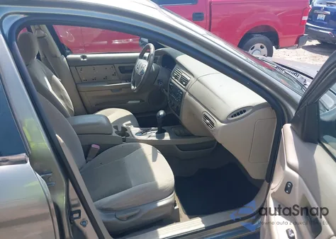 2003 Ford Taurus Ses z USA, uszkodzony, nr VIN 1FAFP55243G280066